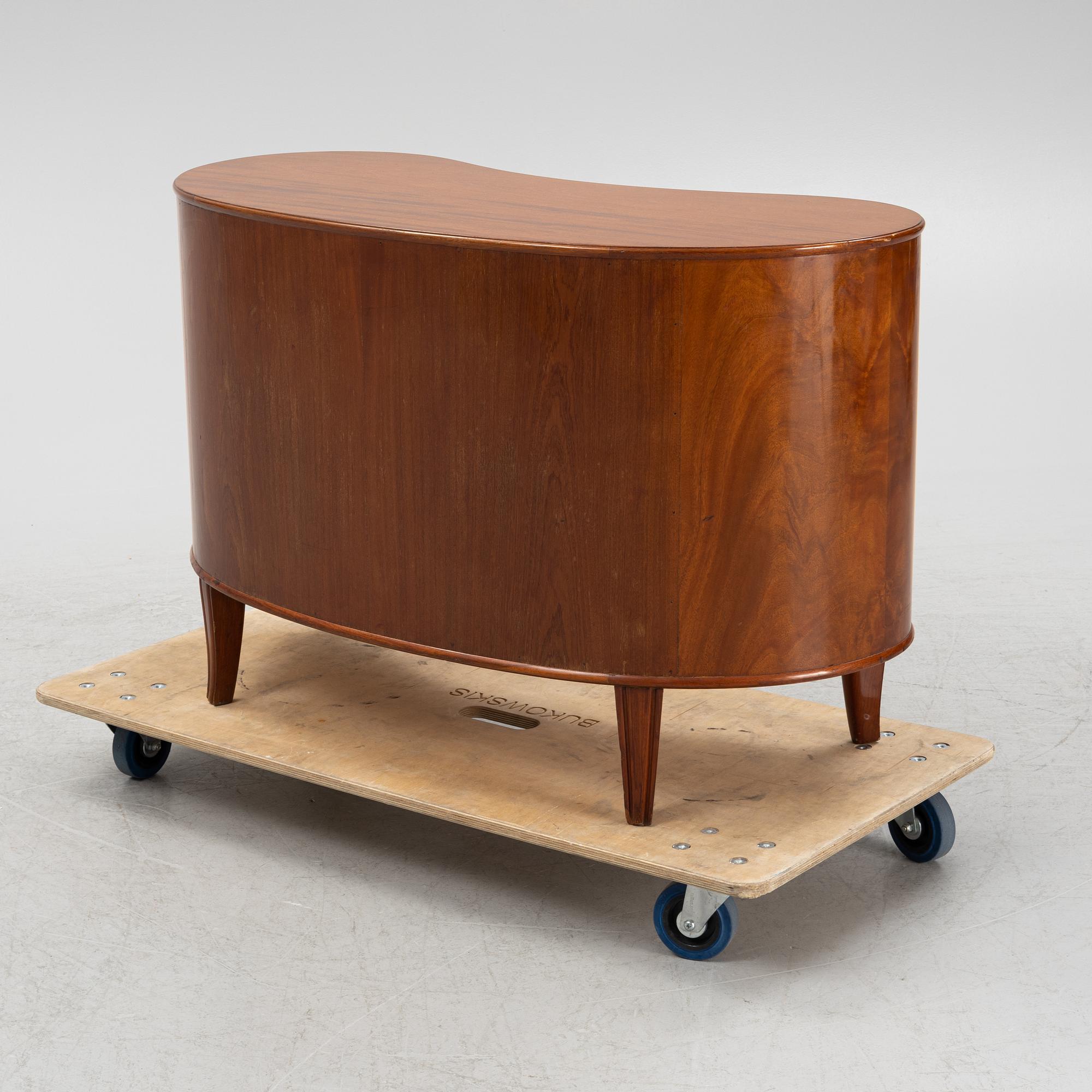 Axel Larsson, a Swedish Modern mahogany-veneered dresser,  AB Svenska Möbelfabrikerna, Bodafors, Sweden, 1940's.