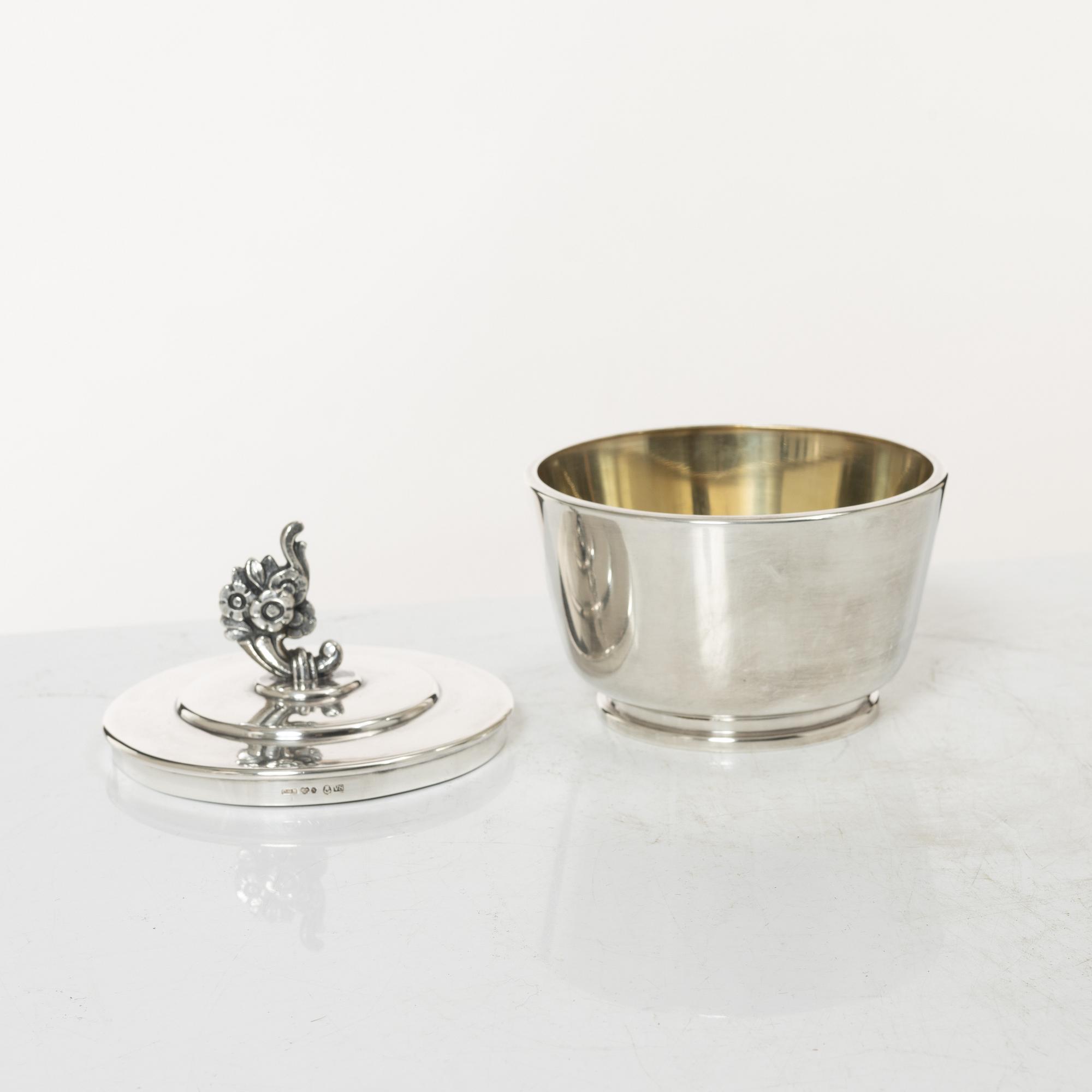 A 3-piece Swedish silver coffee service, marks of CG Hallberg, Stockholm 1947.