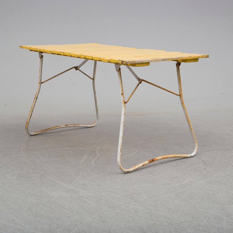 TRÄDGÅRDSGRUPP, 4 delar, 1900-talets mitt.