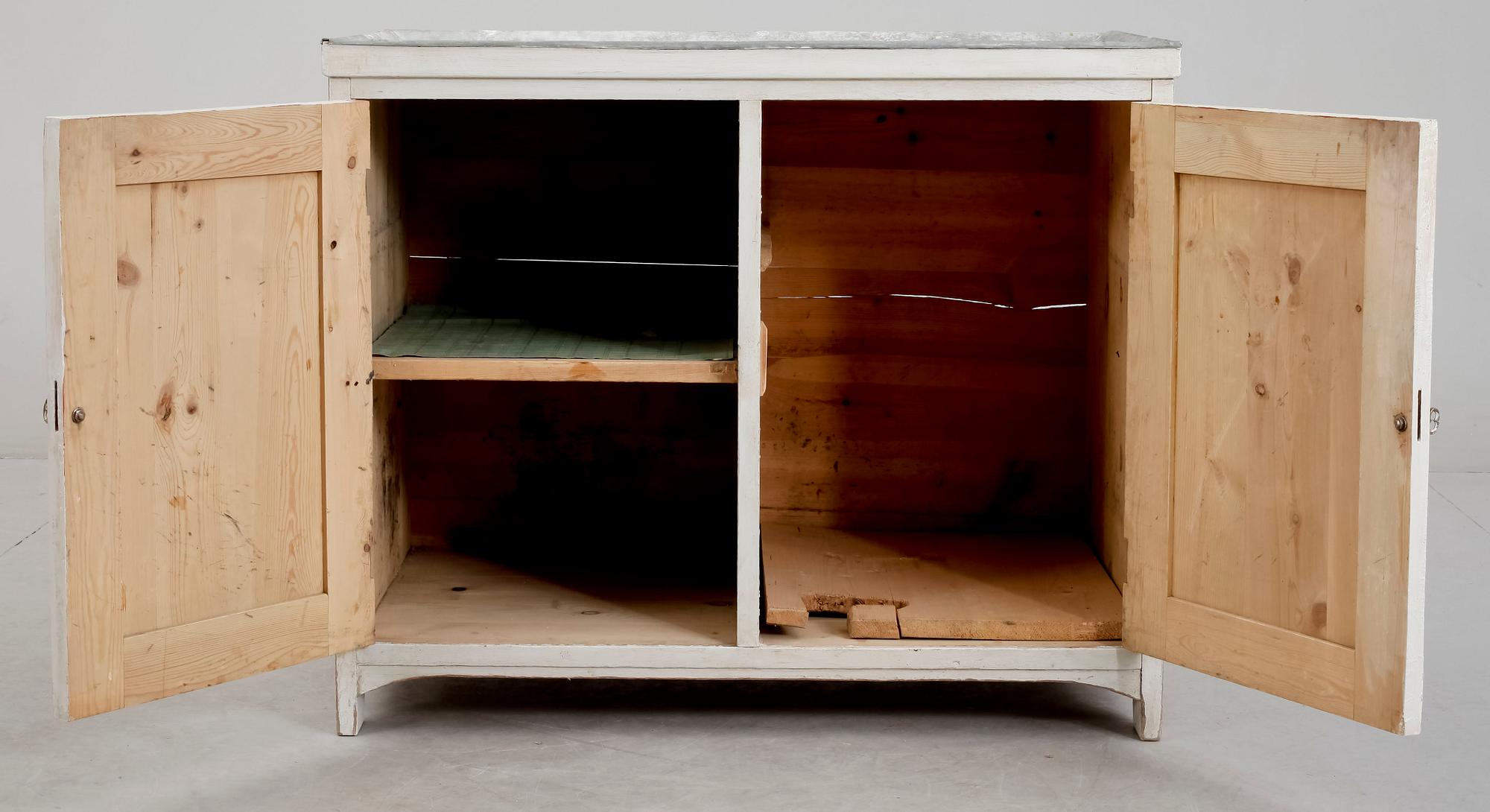 KÖKSBÄNK/SKÄNK, omkring sekelskiftet 1900.