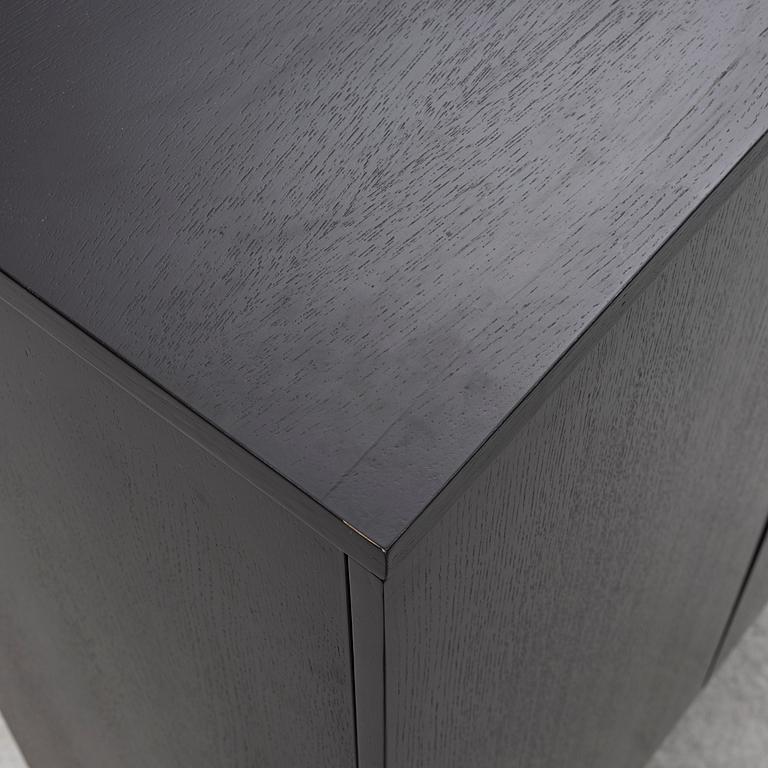 Skåp, ”Barn Cabinet”, Woud, Danmark, samtida.