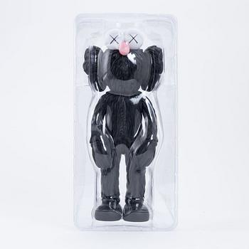 KAWS, vinylskulpturer, 2 st, 2017.