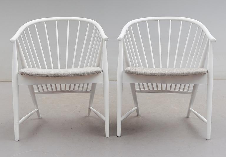 KARMSTOLAR, 2 st, "Solfjädern", Sonna Rosén, Gemla Möbelfabrik, formgiven 1948.