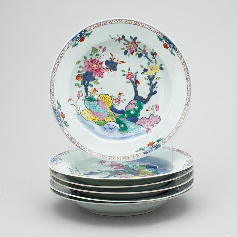 TALLRIKAR, 6 st, porslin, Qingdynastin, Qianlong (1736-95).