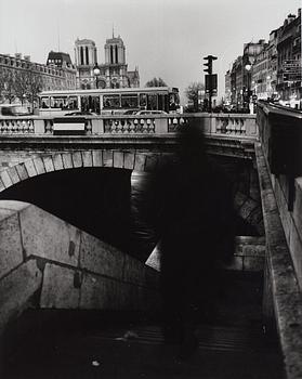 217. Louis Stettner, "Paris, Notre Dame", 1991.