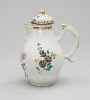 233. A famille rose pot with cover. Qing Dynasty, Qianlong (1736-95).