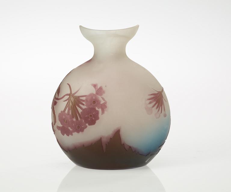 An Emile Gallé Art Noveau cameo glass vase.