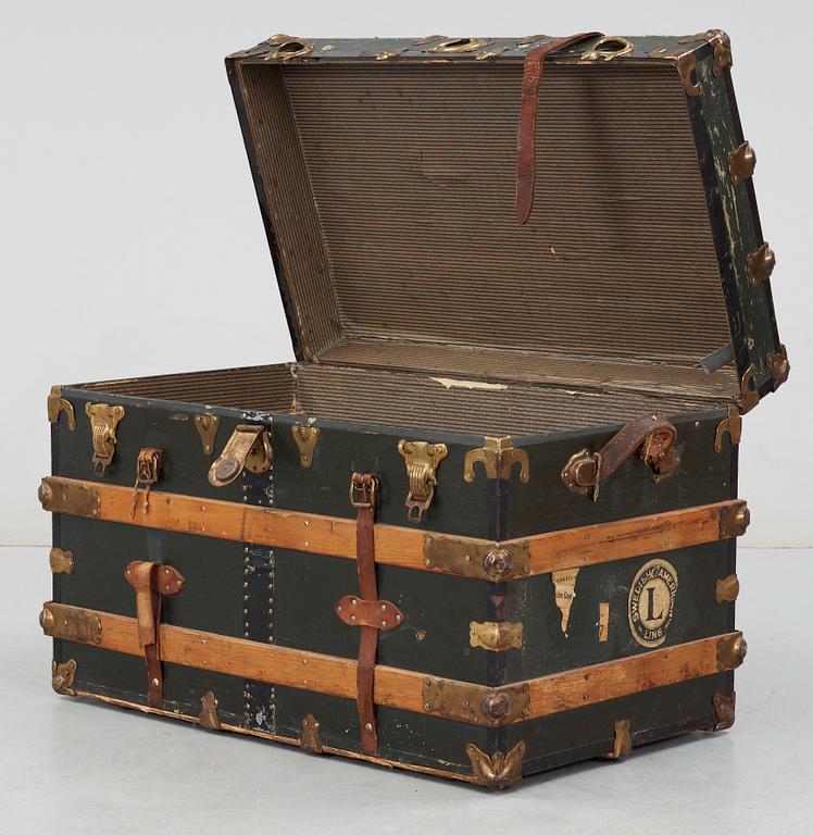 KOFFERT, 1900-talets mitt.