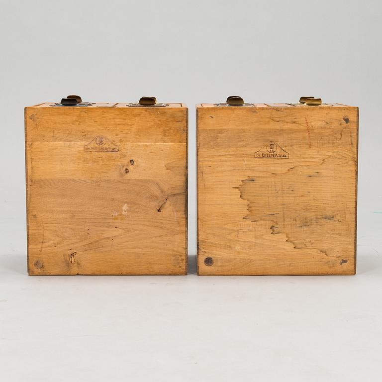 Arkivlådor för kartotek, ett par, Billnäs, 1920-/30-tal.