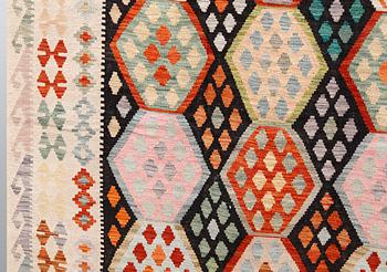 A kilim carpet, ca 349 x 260 cm.