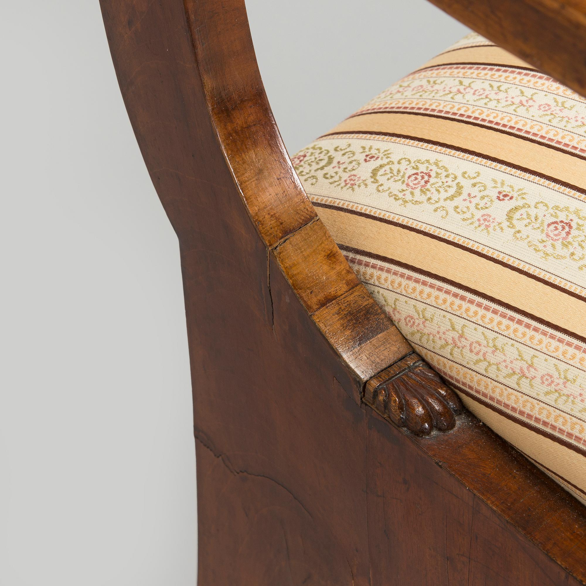 Nojatuolipari, Biedermeier, 1820-40-luku.