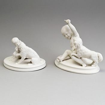 FIGURGRUPPER, två st, parian, Gustafsberg och Rörstrand, tidigt 1900-tal.