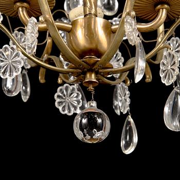 Paavo Tynell, a mid-20th century '1457/3' chandelier for Taito.