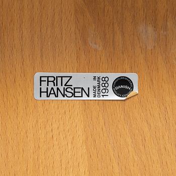 Arne Jacobsen, stolar, 8 st, Fritz Hansen, Danmark, daterade 1988.