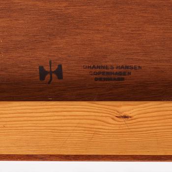 Hans J. Wegner, skrivbord  "JH -573", Johannes Hansen, Danmark 1950-tal.