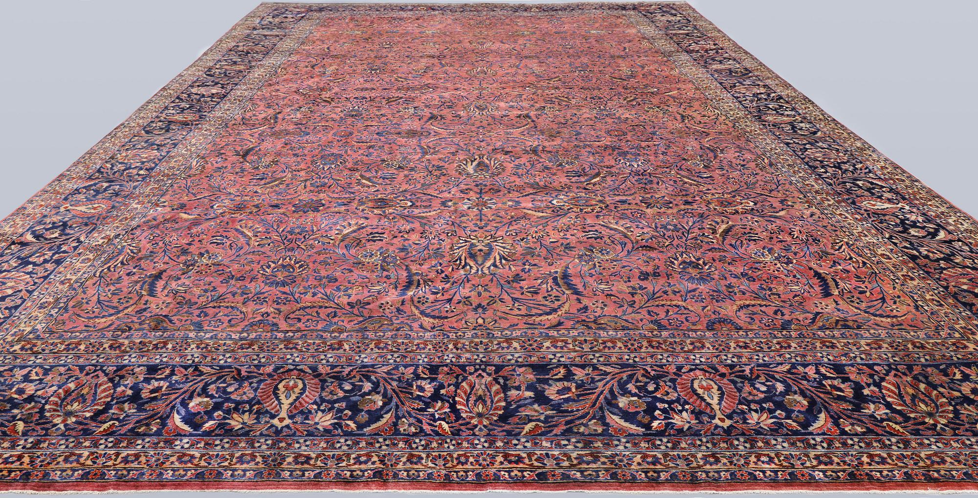 Carpet, Saruk, antique, 682 x 405 cm.