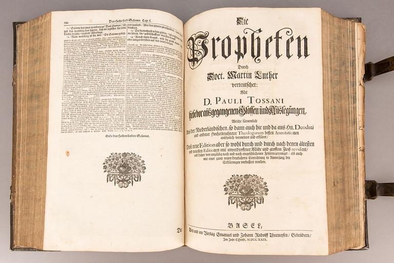 BIBLIA GERMANICA, "Das ist Die ganze Heilige Schrift Alten und Neuen Testaments..." Tryckt hos Johann Detlefffen 1716.