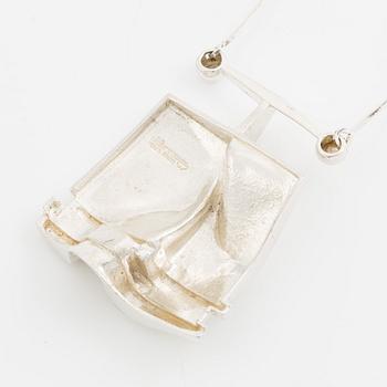 Björn Weckström, Necklace "O2X", sterling silver. Lapponia 1971.