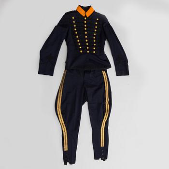 A Swedish uniform for an Artillery officer 1873 pattern.