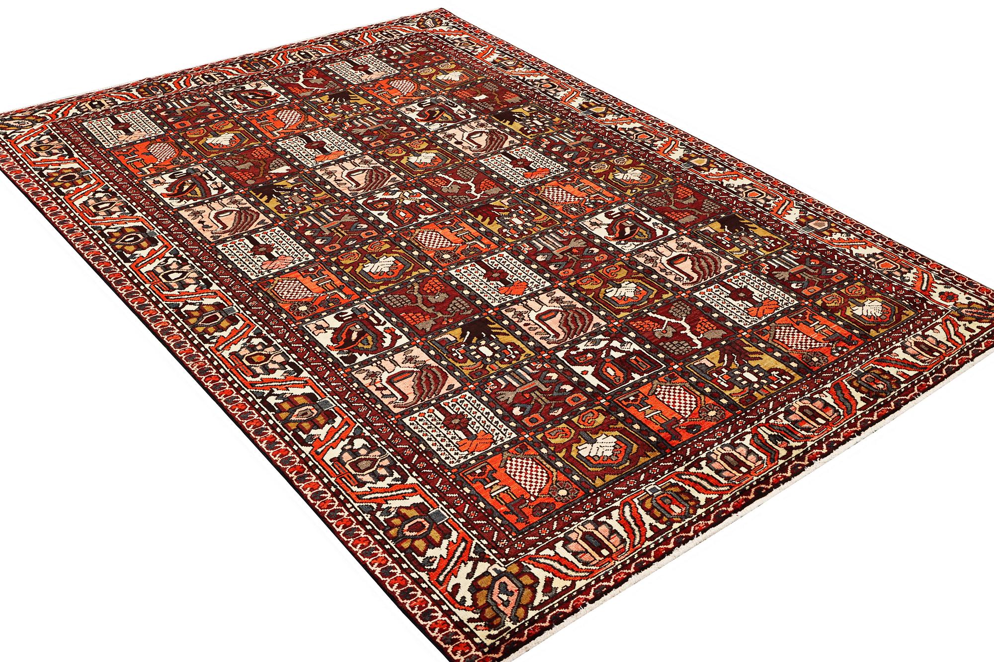A Bakhtiari carpet, c. 307 x 210 cm.