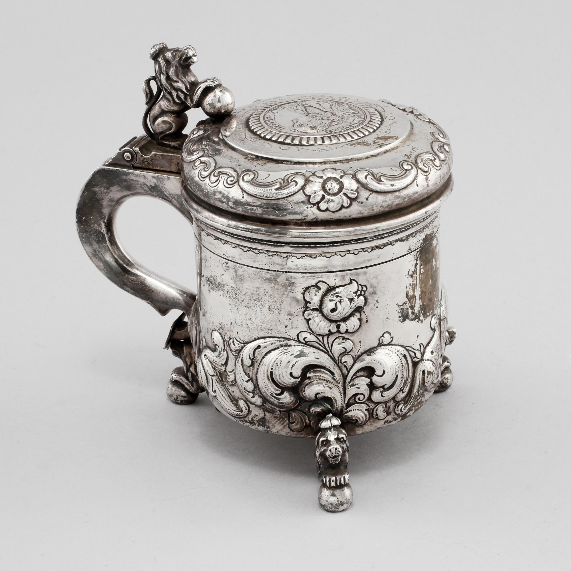 STOP, silver, barockstil, C G Hallberg, Stockholm, 1945. Vikt 725 g.