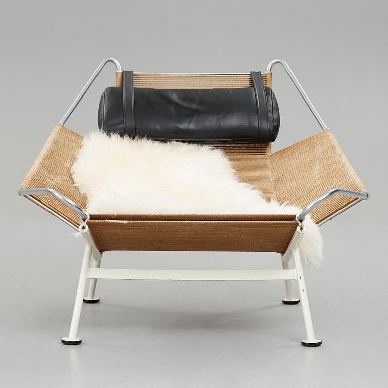 HANS J WEGNER, fåtölj, "Flag Halyard/Snørestolen" modell "GE 225" för Getama, Danmark.