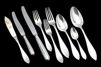 BESTICKSERVIS, 108 delar, silver, "Svensk spetsig", 1917.