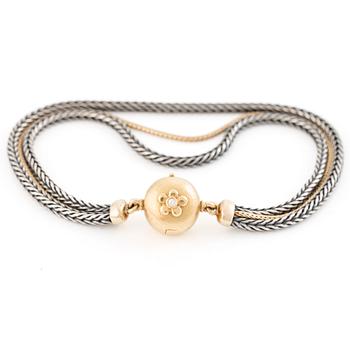 Ole Lyngaard, collier och armband silver och guld, med lås 18K guld med briljantslipade diamanter.
