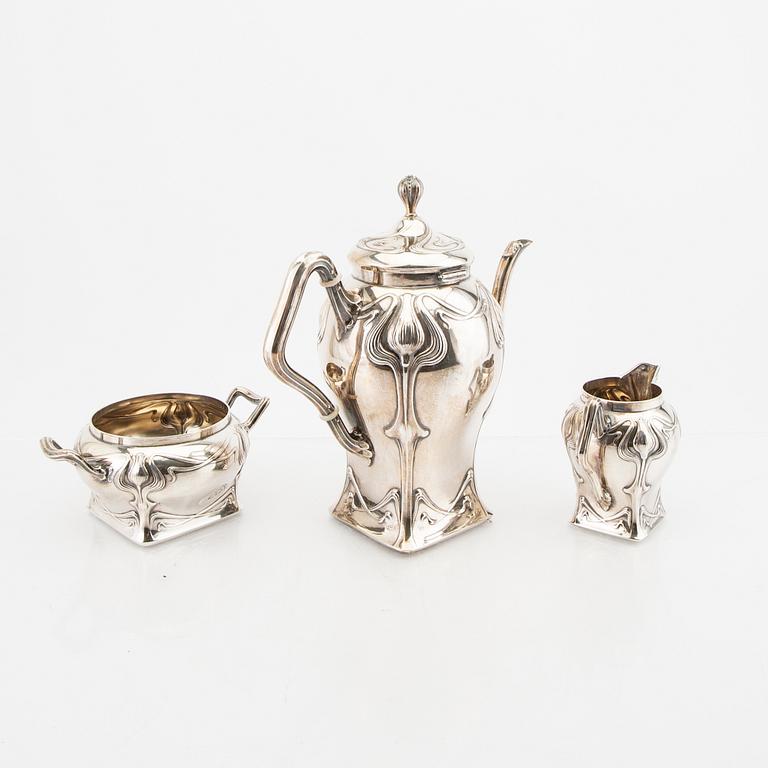 A Swedish 20th century three pcs silver coffee service mark of AE Wahlberg Sundsvall 1905, weight 892 grams.