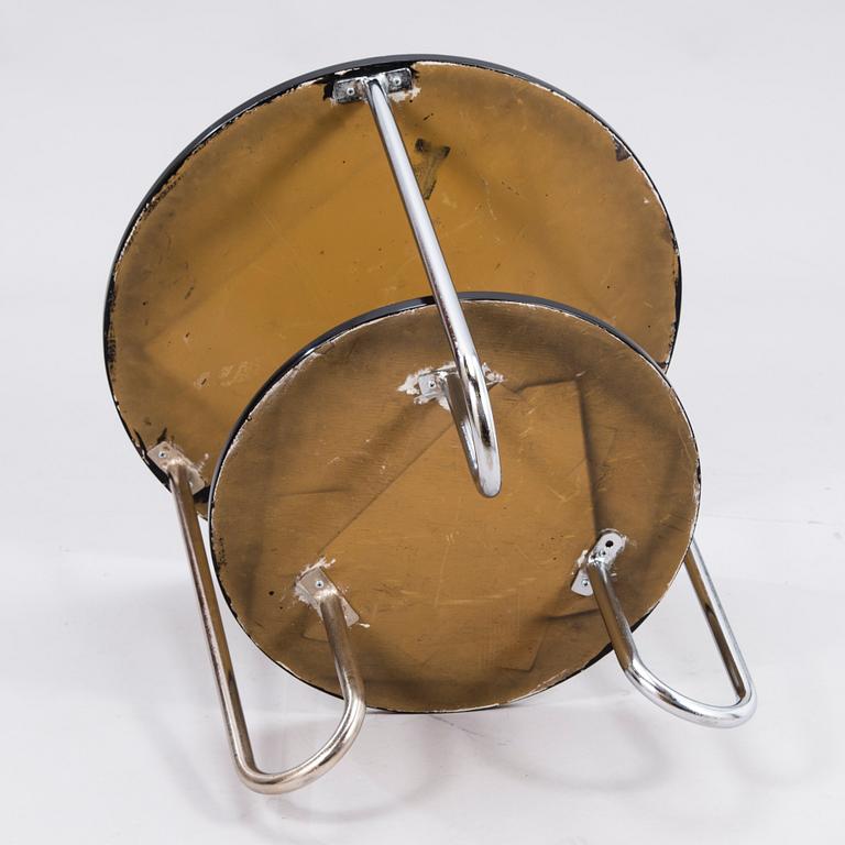 A 1930/1940's table.