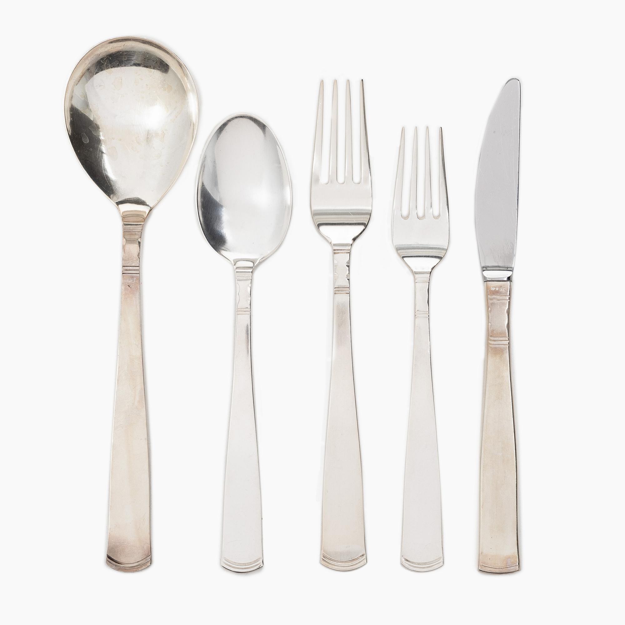 Jacob Ängman, A Swedish silver cutlery, "Rosenholm", GAB, Eskilstuna and Stockholm 1969-1985 (32 pieces).