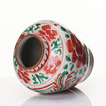 Kruka, porslin. Transition, 1600-tal.