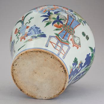 URNA, porslin, Kina, 1900-tal.
