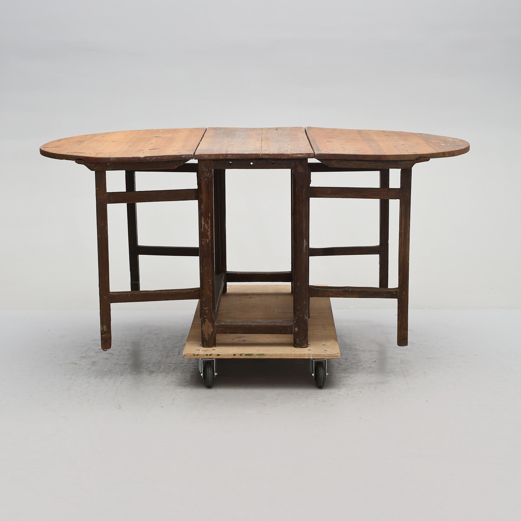 SLAGBORD, 1800-talets första hälft.