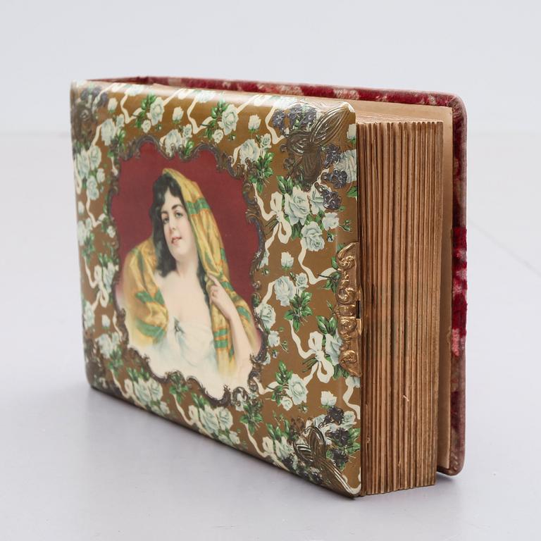 FOTOALBUM, jugend, omkring år 1900.