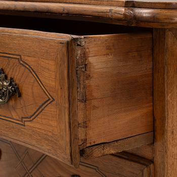 A late Baroque chest of drawers, 18th Century.