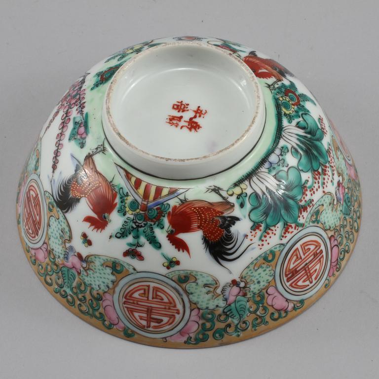 SKÅL, porslin, Kina, 1900-talets andra hälft/modern tillverkning.