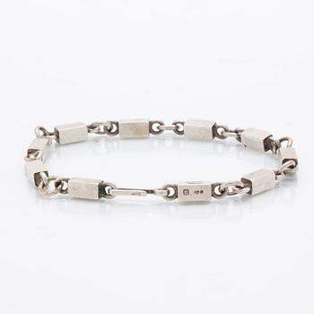 A Swedish sterling sivler bracelet mark of Wiwen Nilsson Lund 1962 length 24 cm, weight 347 grams,