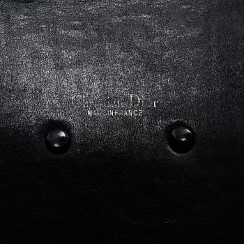 Christian Dior, Translation: "clutch, vintage".