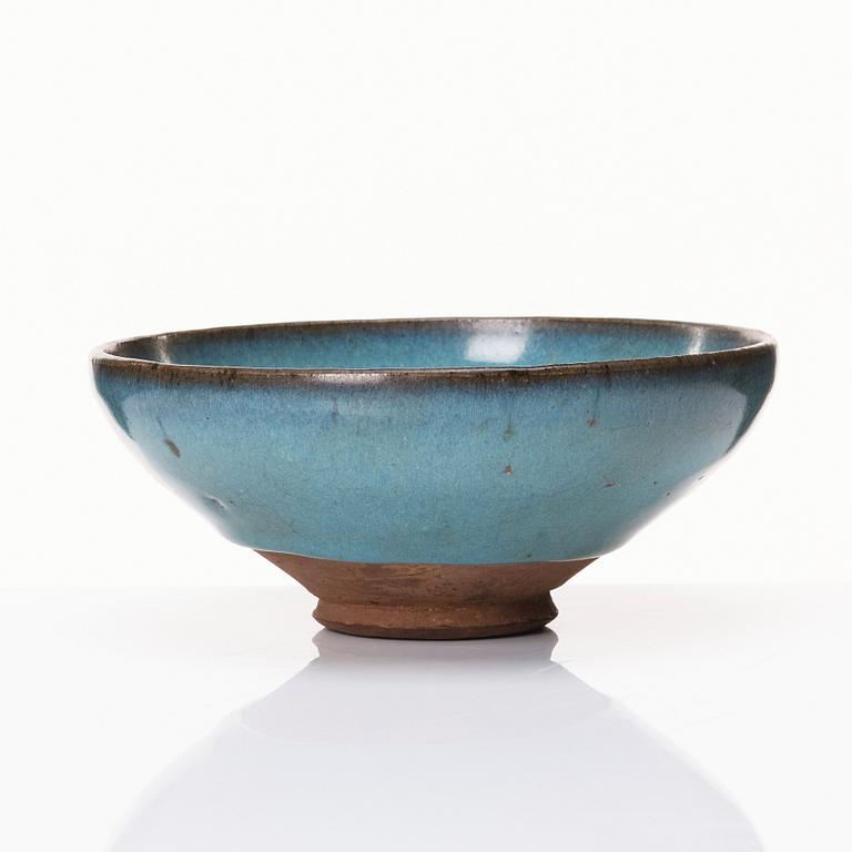 Skål, keramik, junyao. Yuandynastin,  (1279-1368).
