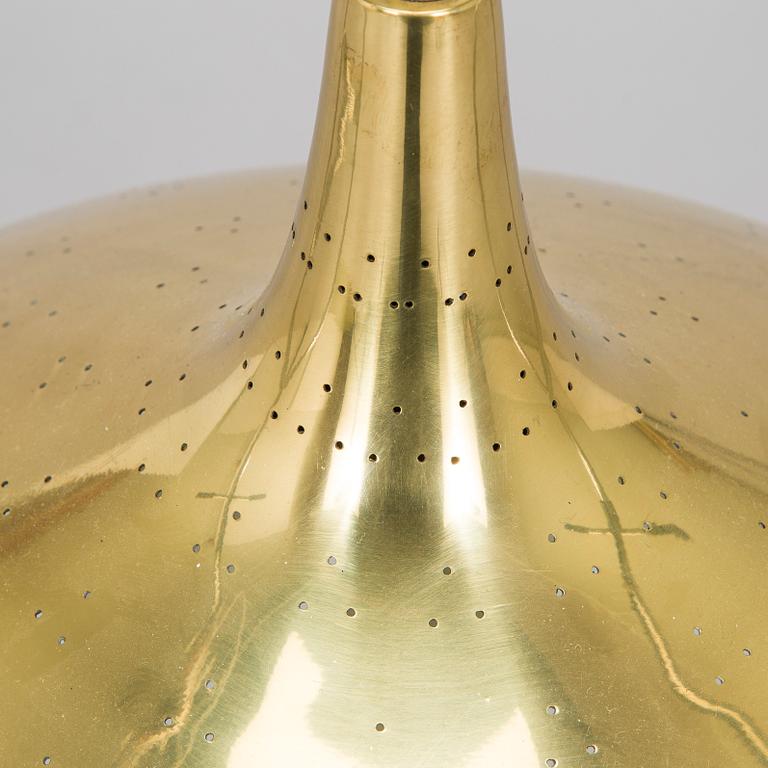 Paavo Tynell, a mid-20th century pendant light 'A1965',  for Taito.