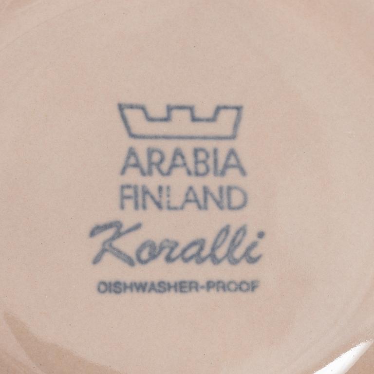 Ulla Procopé, tekoppar med fat, 6 st, stengods, "Koralli", Arabia Finland, 1983-1987.