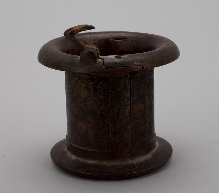 ARMRING, mässing, arkaiserande, Afrika, sannolikt 1800-talets slut.
