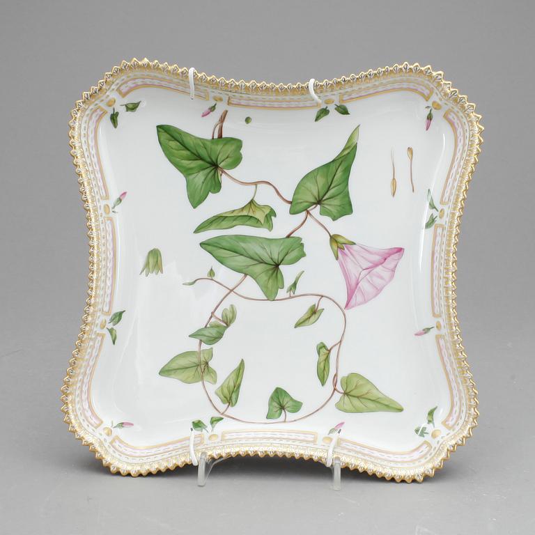 FAT, porslin, "Flora Danica", Kunglig dansk, Danmark 1900-tal.