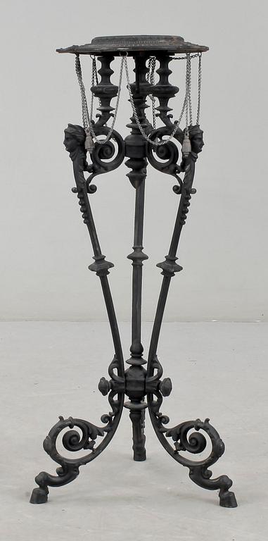 PIEDESTAL, gjutjärn, 1800-talets slut.