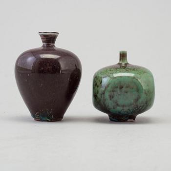 BERNDT FRIBERG, a set of two stoneware vases and four bowls, Gustavsberg studio, Sweden 1970's.