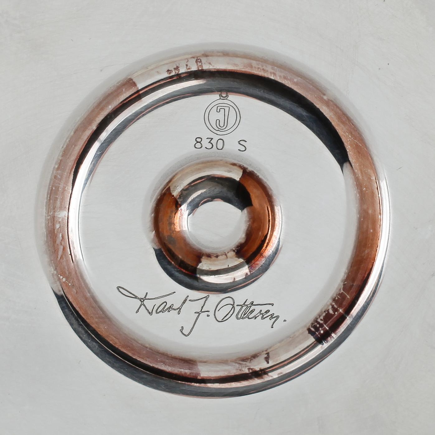 KANDELABRAR, 1 par, silver, Karl J Ottesen, Norge, 1900-talets andra hälft. Vikt ca 1457 g.
