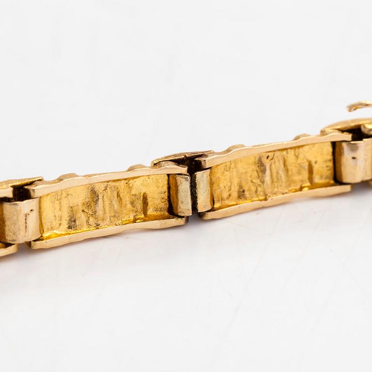 Björn Weckström, armband, "Jotos", 18K guld. Lapponia. Svensk import stämpel.