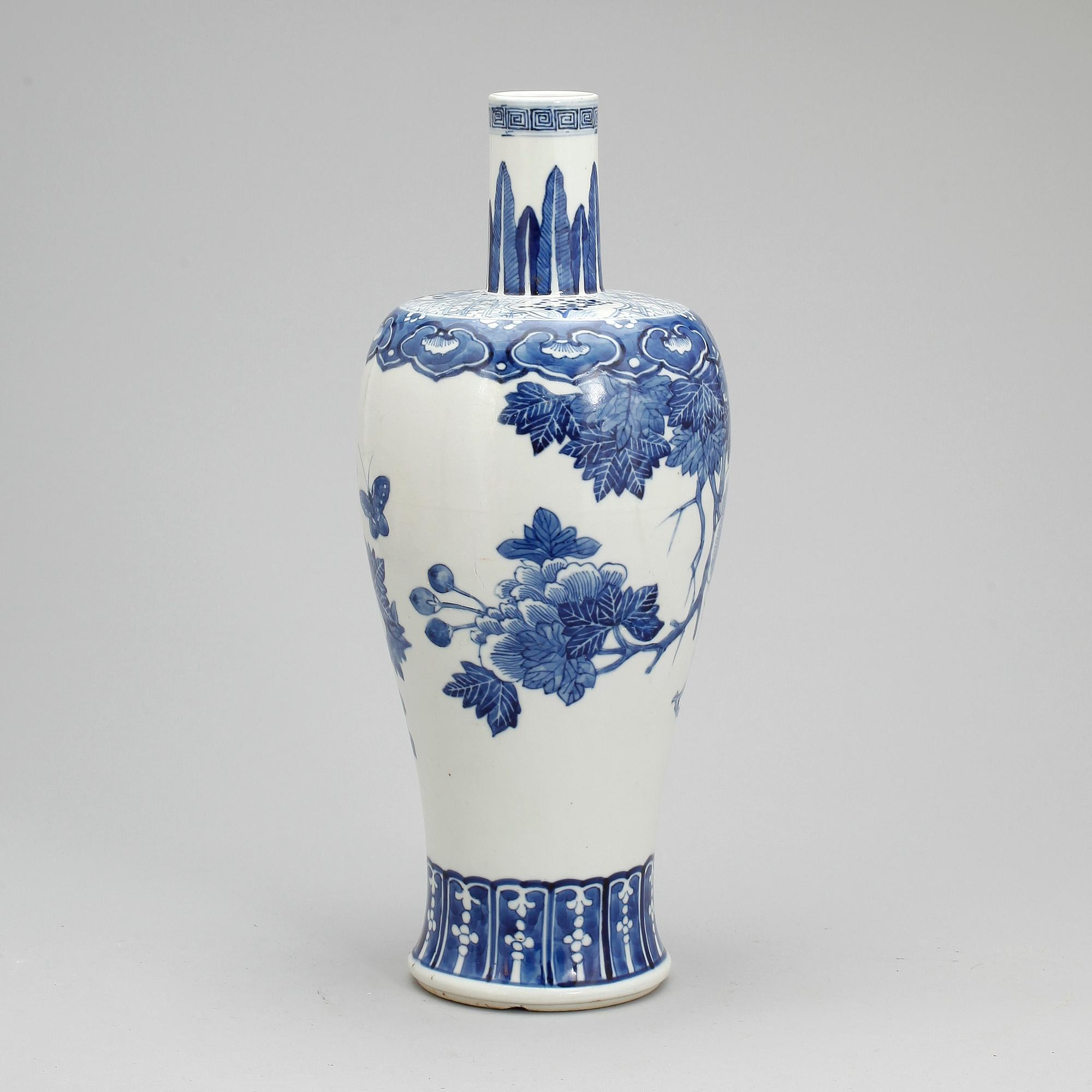VAS, porslin, Kina, 1800-tal.