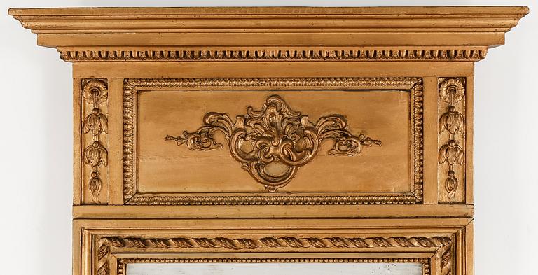 SPEGEL, empire, 1800-talets första hälft.